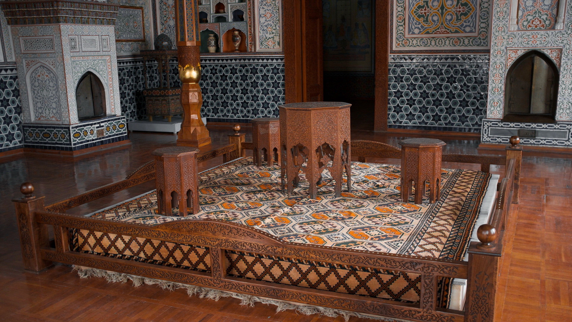 Государственный музей прикладного искусства Узбекистана в Ташкенте