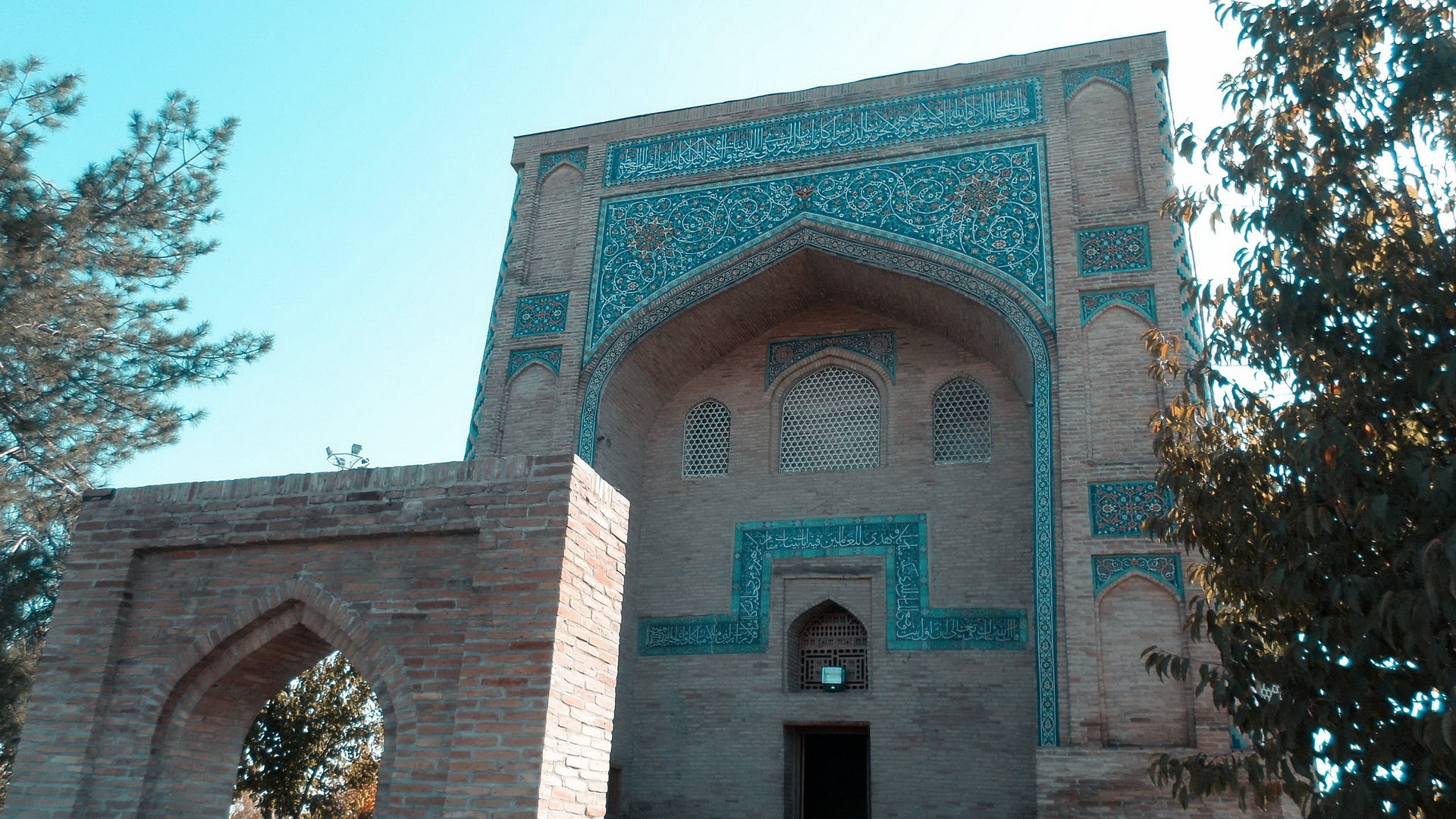 Мавзолей аль-Каффаль аш-Шаши в Ташкенте