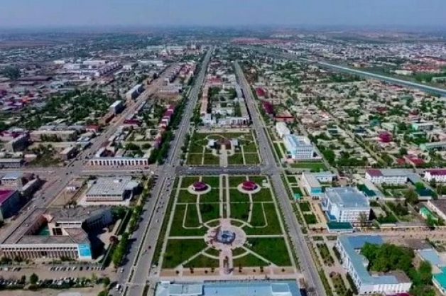 7 Viaje en helicóptero Tashkent-Gulistan-Tashkent